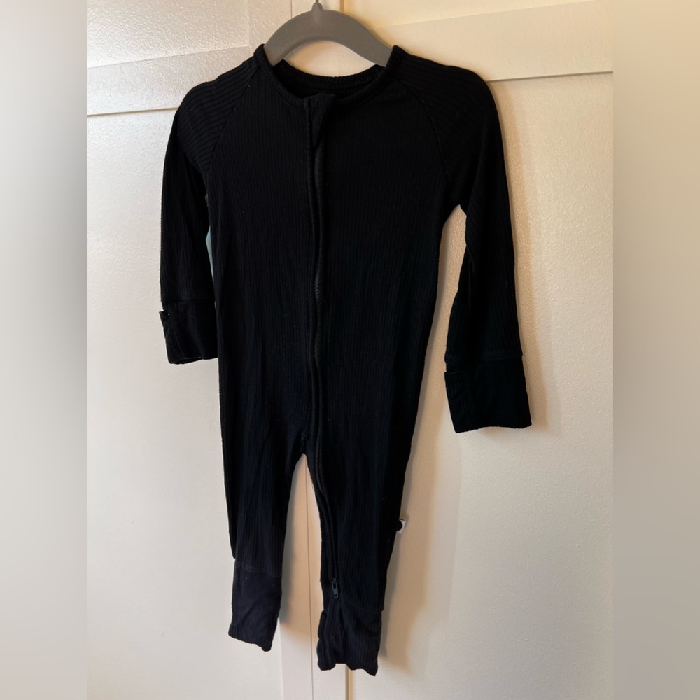 Brixton Phoenix Baby Black Ribbed Bamboo‎ Zipper Romper Size 6-12 Months - Picture 4 of 14